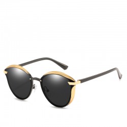 Cat's Eye Style Retro Women HD Polarized Sunglasses Fashion Wear Colorful Eyeglasses Alloy Frame Wholesale